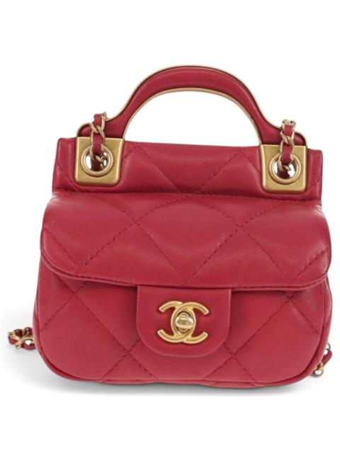 CHANEL Leather handbag