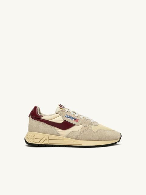 AUTRY REELWIND LOW SNEAKERS IN NYLON SUEDE AND LEATHER COLOR ECRU AND RUBY WINE