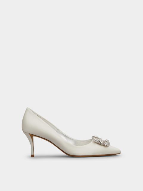 Flower Strass Buckle Pumps in Satin
