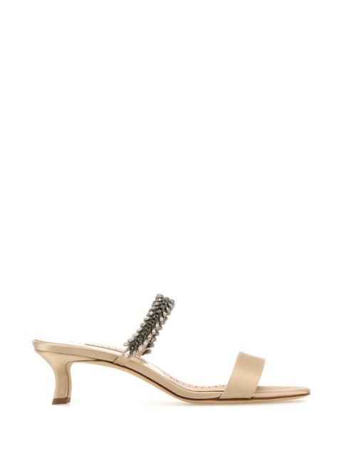 Manolo Blahnik Nude satin Kifasan mules