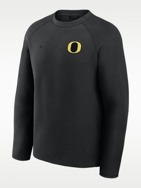 Nike Oregon Tech Fleece Men's Nike College Pullover Crew