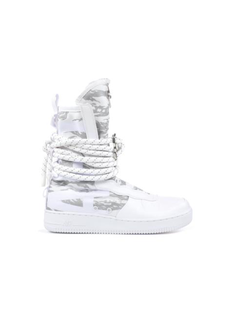 Nike SF AIR FORCE 1 HIGH 'WINTER CAMO'