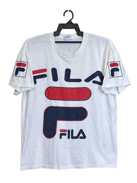 FILA GRAIL🔥VINTAGE 90s FILA BIG LOGO SPELLOUT TEE SHIRT