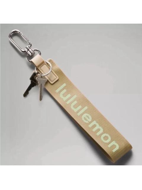 Other Designers lululemon athletica - NEW & AUTHENTIC Lululemon Never Lost‎ Keychain Trench / Pistachio