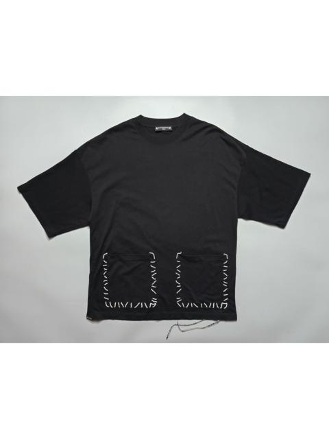 MASTERMIND WORLD Mastermind World - Big Pocket Embroidered T-Shirt