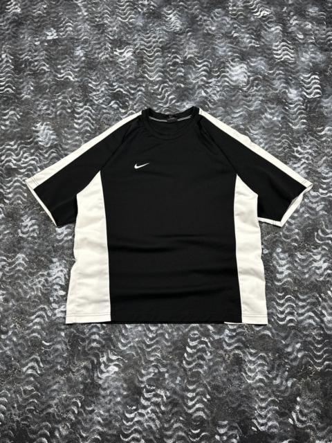 Nike Vintage 90s Nike Team Training Embroidered Logo T-Shirt