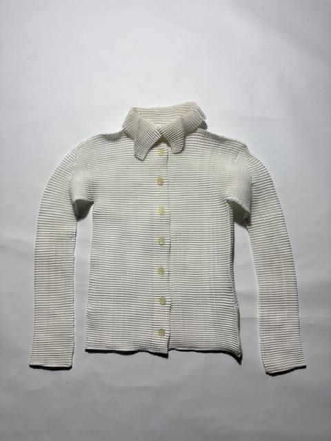 ISSEY MIYAKE ISSEY MIYAKE PLEATED HIGH-NECK BUTTON UP CARDIGAN