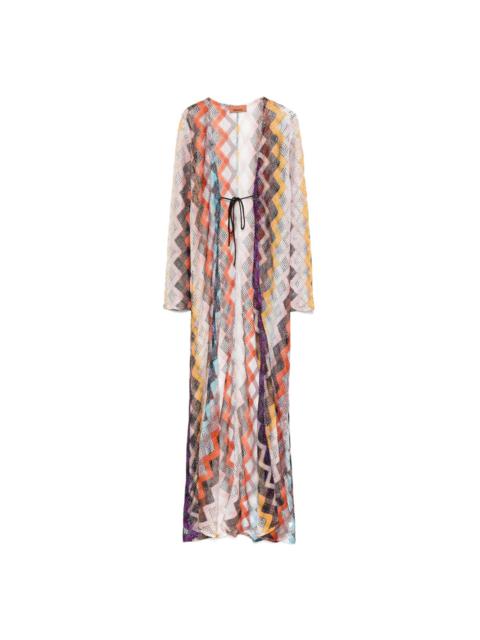zigzag-pattern cover-up
