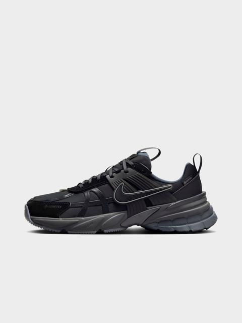 Nike WOMEN'S NIKE V2K RUN GORE-TEX WATERPROOF CASUAL SHOES