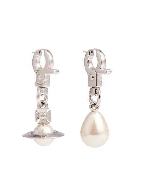 Vivienne Westwood Vivienne Westwood Claude Mismatched Pearl Drop Earrings