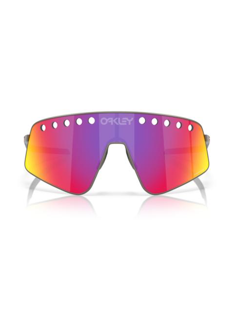 OAKLEY Oakley Sutro™ TI Sweep 138mm Prizm™ Shield Sunglasses in Matte Grey at Nordstrom