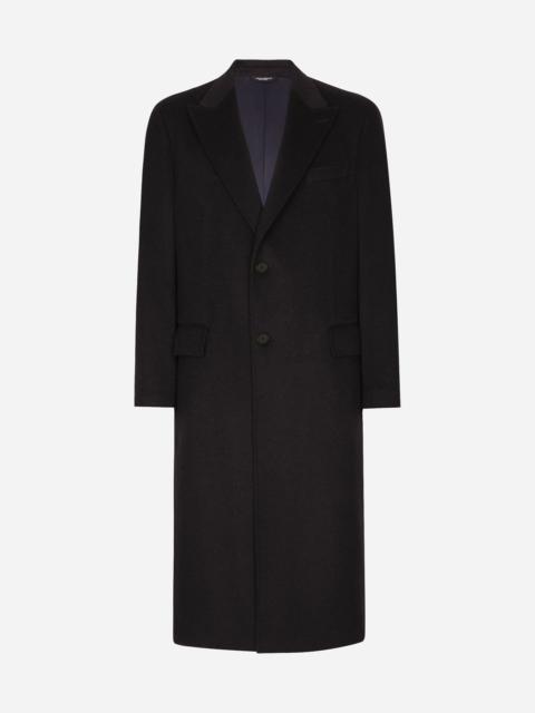 Single-breasted cashmere coat