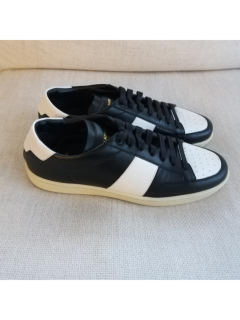 SAINT LAURENT Court Classic Low Black & White Leather Sneakers