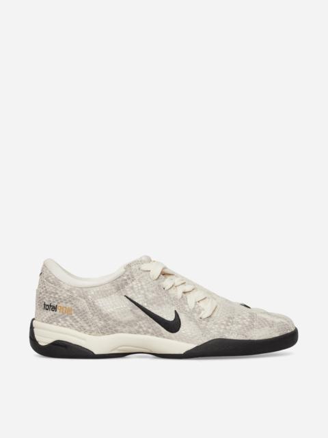 Nike Women's Total 90 Sneakers Pale Ivory / Black