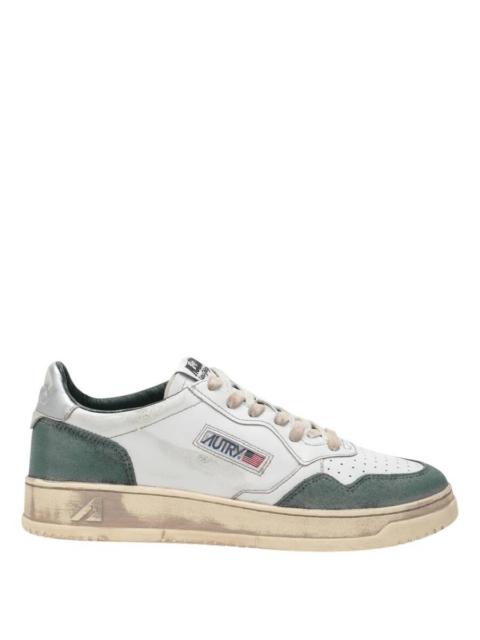 AUTRY Autry Medalist Vintage Distressed Sneakers