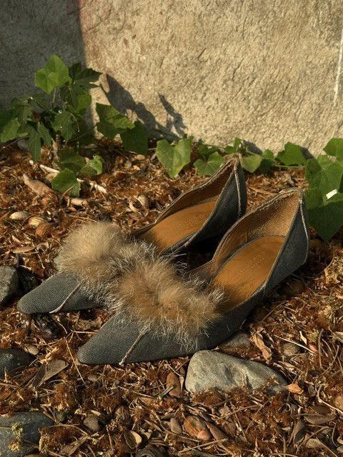 Burberry Rare Japan-Exclusive Burberry Blue Label Kitten Heels