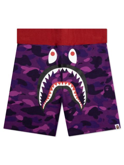 A BATHING APE® CRAZY CAMO SHARK SWEAT SHORTS - PURPLE