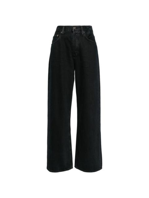 Slung jeans