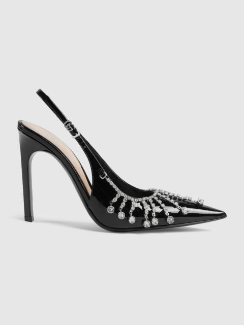 Women's pump with crystal chain