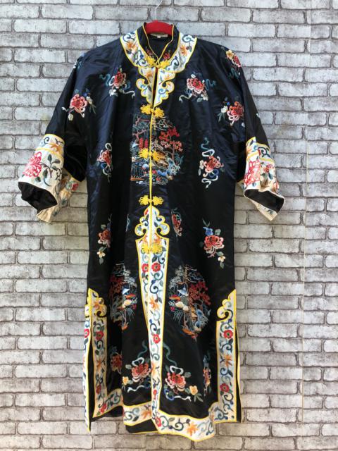 Japanese Brand - Vintage Kimono Embroidered design