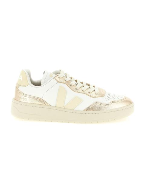 VEJA 'v-90' Sneakers