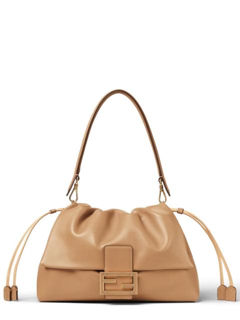 FENDI BORSA MAMMA BAGUETTE LARGE IN PELLE