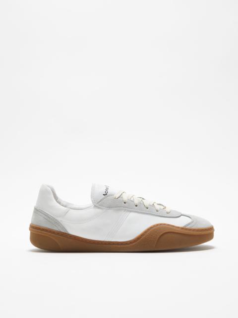 Acne Studios Lace-up sneakers - White/brown