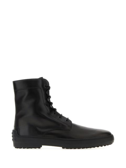 Tod's Black leather ankle boots