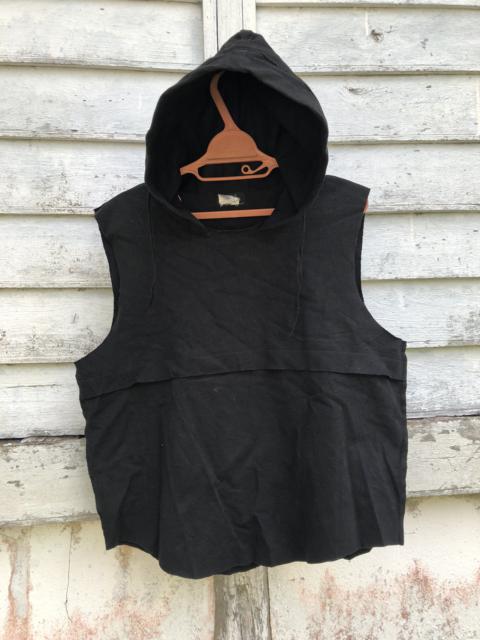 Other Designers Japanese Brand - Melrose Men Sleeveless Reverse Raw Seam Hoodie