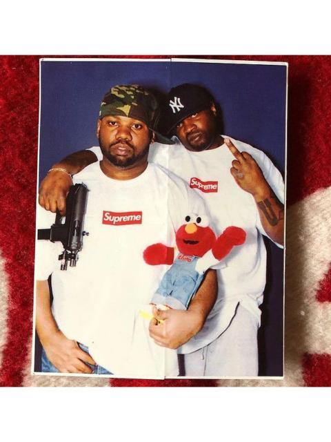 Supreme — Raekwon Photo Photoshoot Sticker S/S05 RARE 2005