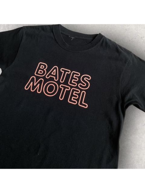 UNDERCOVER Vintage AW99-00 Ambivalence “Bate Motel” T Shirt