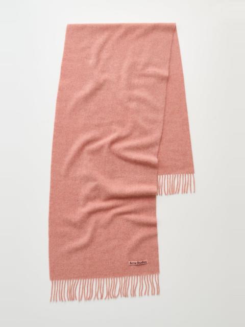 Acne Studios ACNE STUDIOS FRINGE WOOL SCARF NARROW ROSE MELANGE