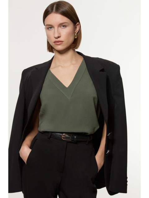 KAREN MILLEN Tailored Crepe Essential Sleeveless Longline Top