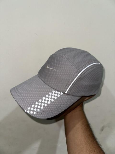 Nike VTG Reflection Nike Trail 5 Panel Hat