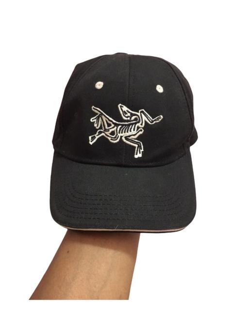 Arc'teryx Arcteryx big logo embroidered logo