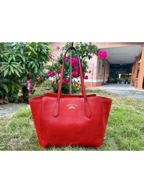 GUCCI Authentic Gucci Swing Leather Medium Tote Bag