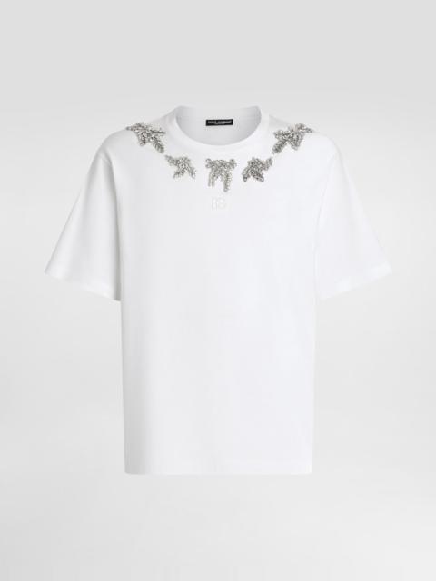 Dolce & Gabbana cotton t-shirt with embroidery and brooch