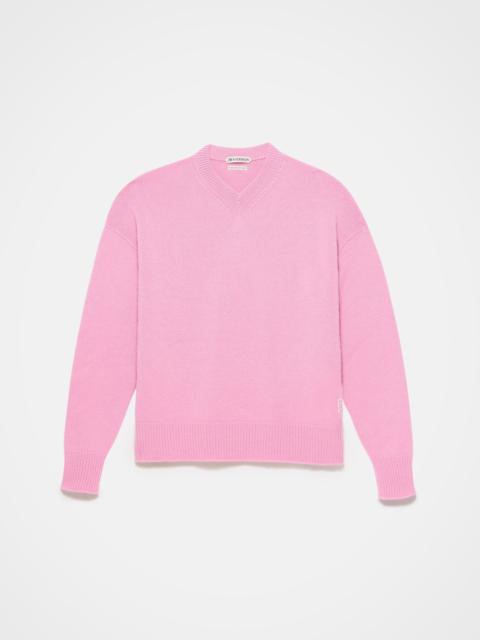 JW Anderson V-NECK CASHMERE JUMPER IN BUBBLEGUM