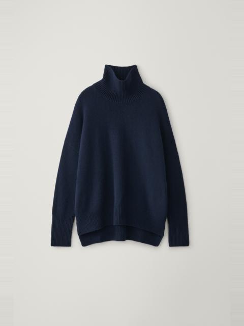 LISA YANG The Heidi Sweater