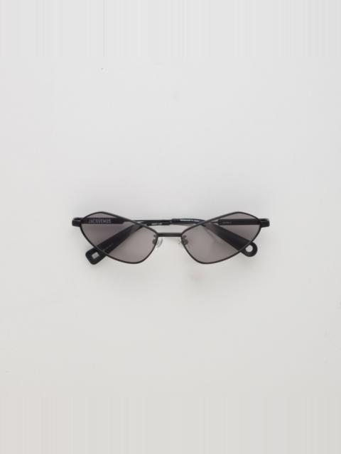 LINDA FARROW Bambino Angular Sunglasses in Metal Matt Black