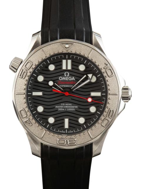 PreOwned Omega Seamaster Diver 300M Nekton Edition