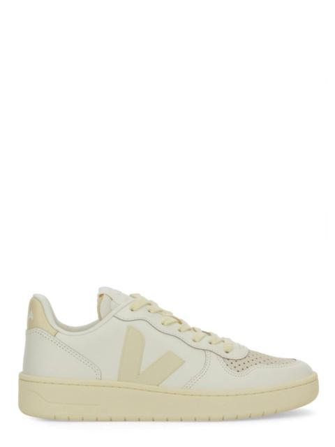 VEJA V-10 LEATHER SNEAKER