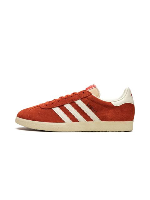 adidas Gazelle "Preloved Red Off White Cream White"