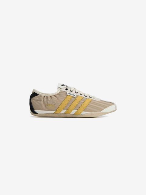 sneakersnstuff 0