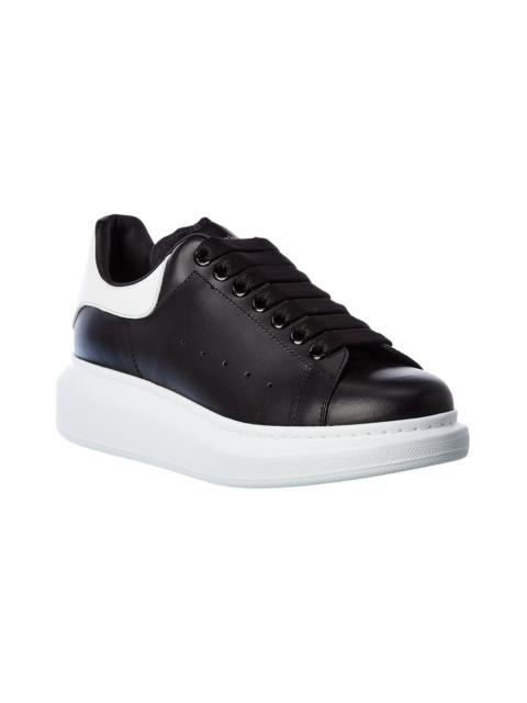 Alexander McQueen Alexander McQueen Oversized Leather Sneaker