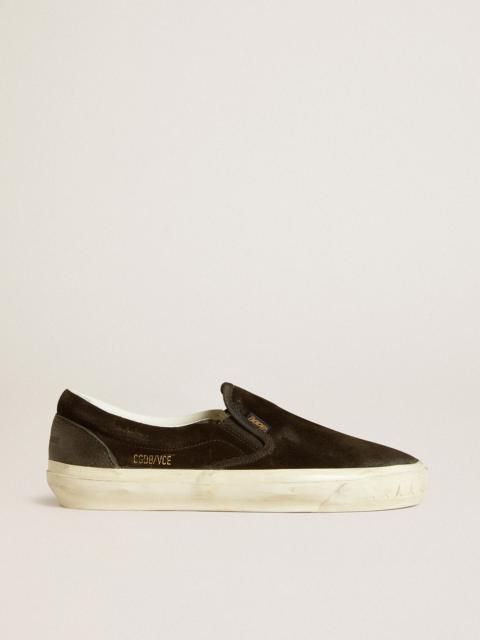 Golden Goose Men's VCE Penstar in black suede with black leather heel tab