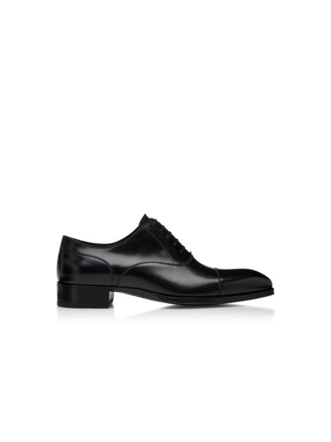 TOM FORD SMOOTH LEATHER ELKAN CAP TOE LACE UPS