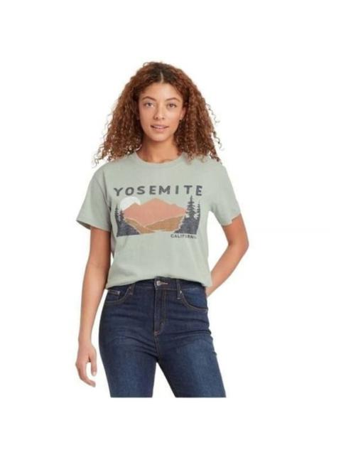 Other Designers Zoe + Liv Yosemite Beige Mountain Gorpcore Graphic Tshirt Medium