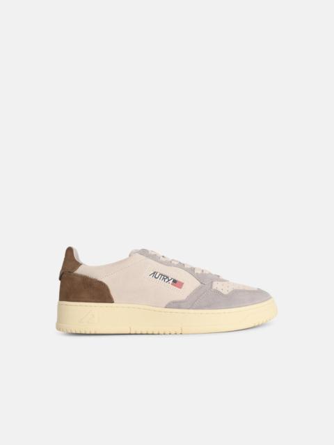 AUTRY 'MEDALIST LOW' GREY SUEDE SNEAKERS