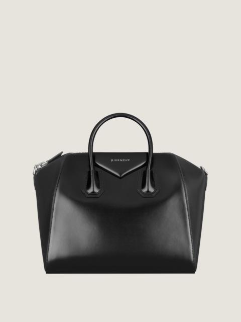 Givenchy MEDIUM ANTIGONA BAG